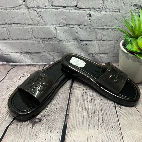 TORY BURCH Clear Bubble Jelly Flat Sandals Black - Picture 4 of 9